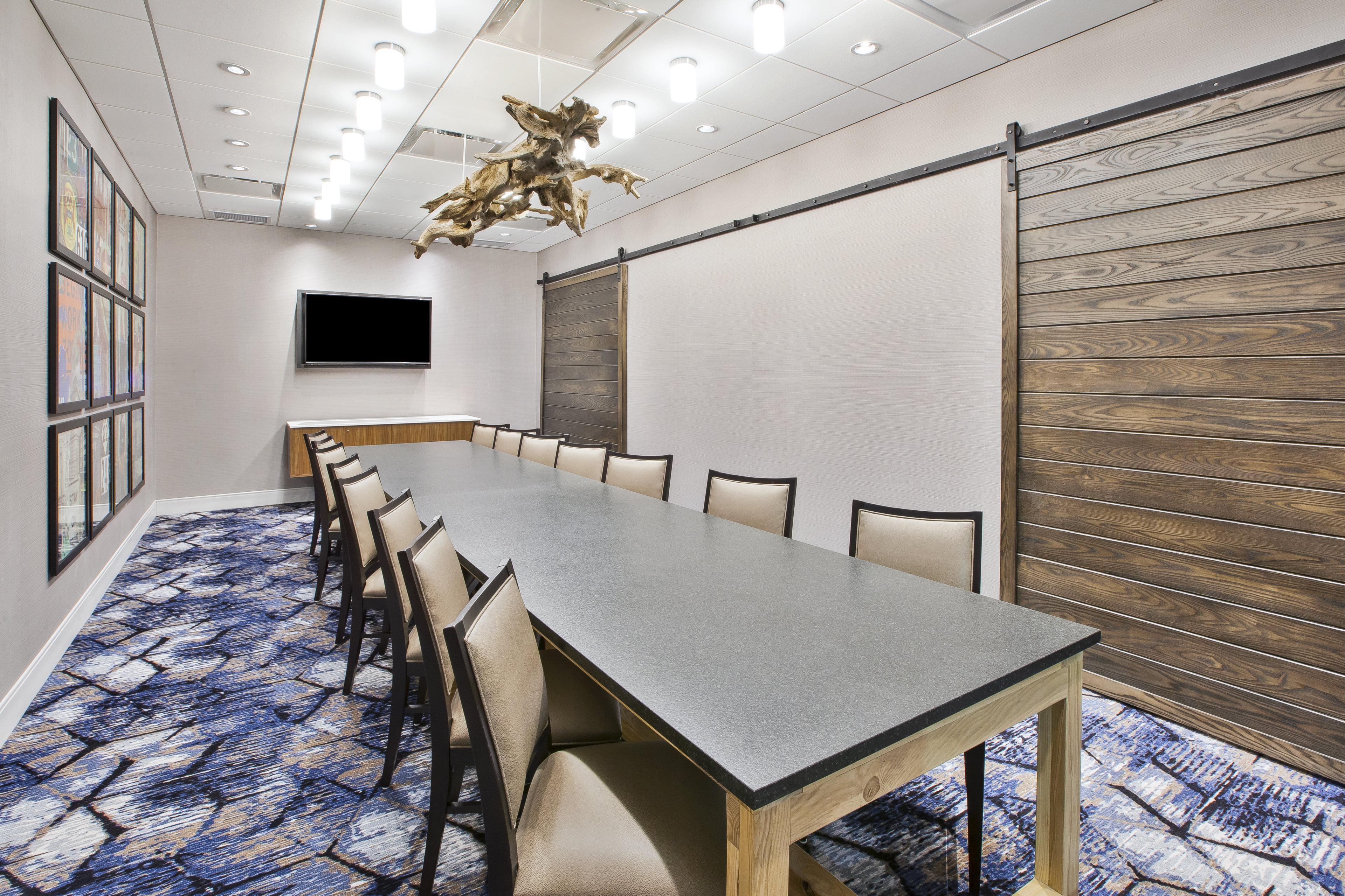 Holiday Inn Express & Suites Okemos - University Area By Ihg Экстерьер фото