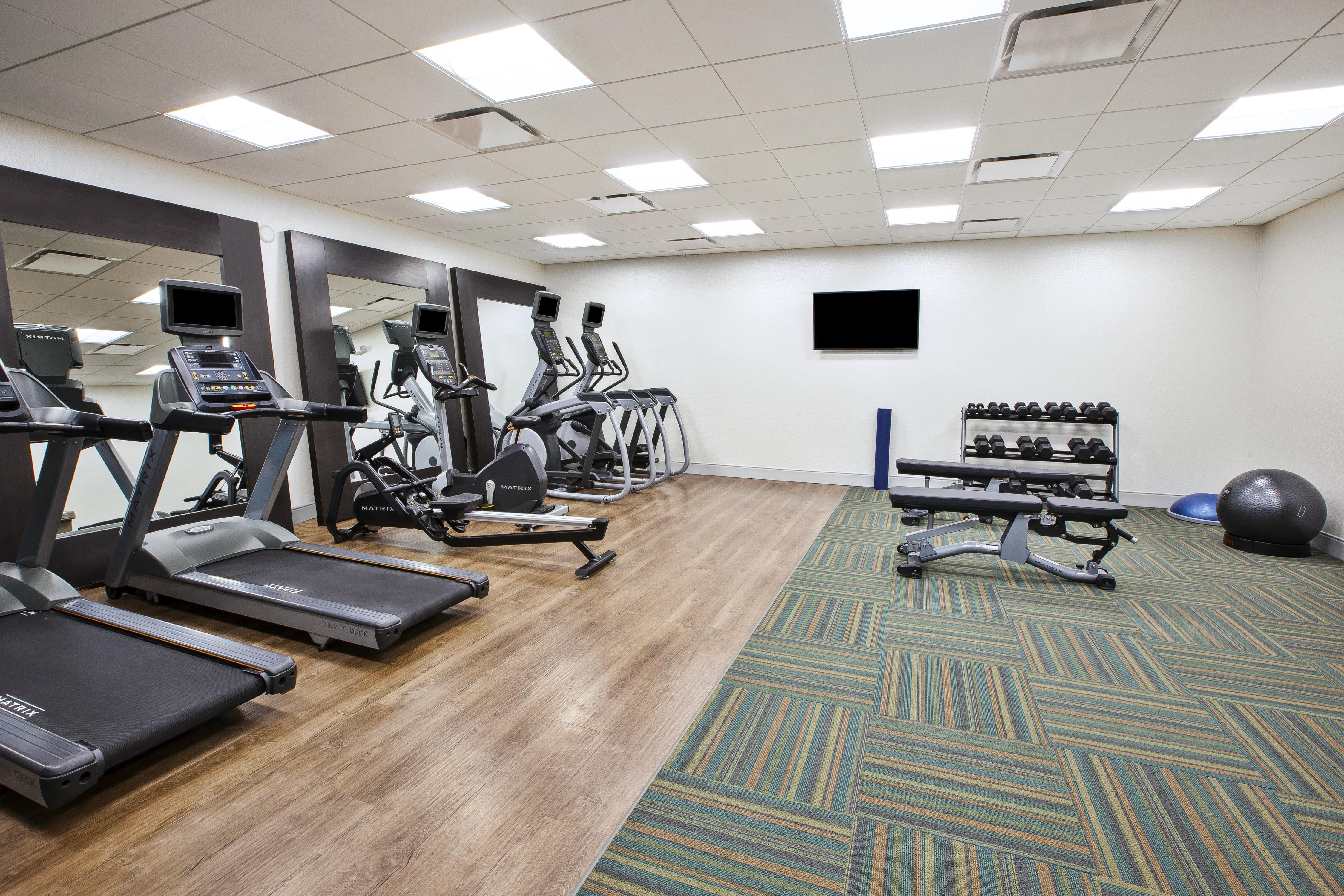 Holiday Inn Express & Suites Okemos - University Area By Ihg Экстерьер фото
