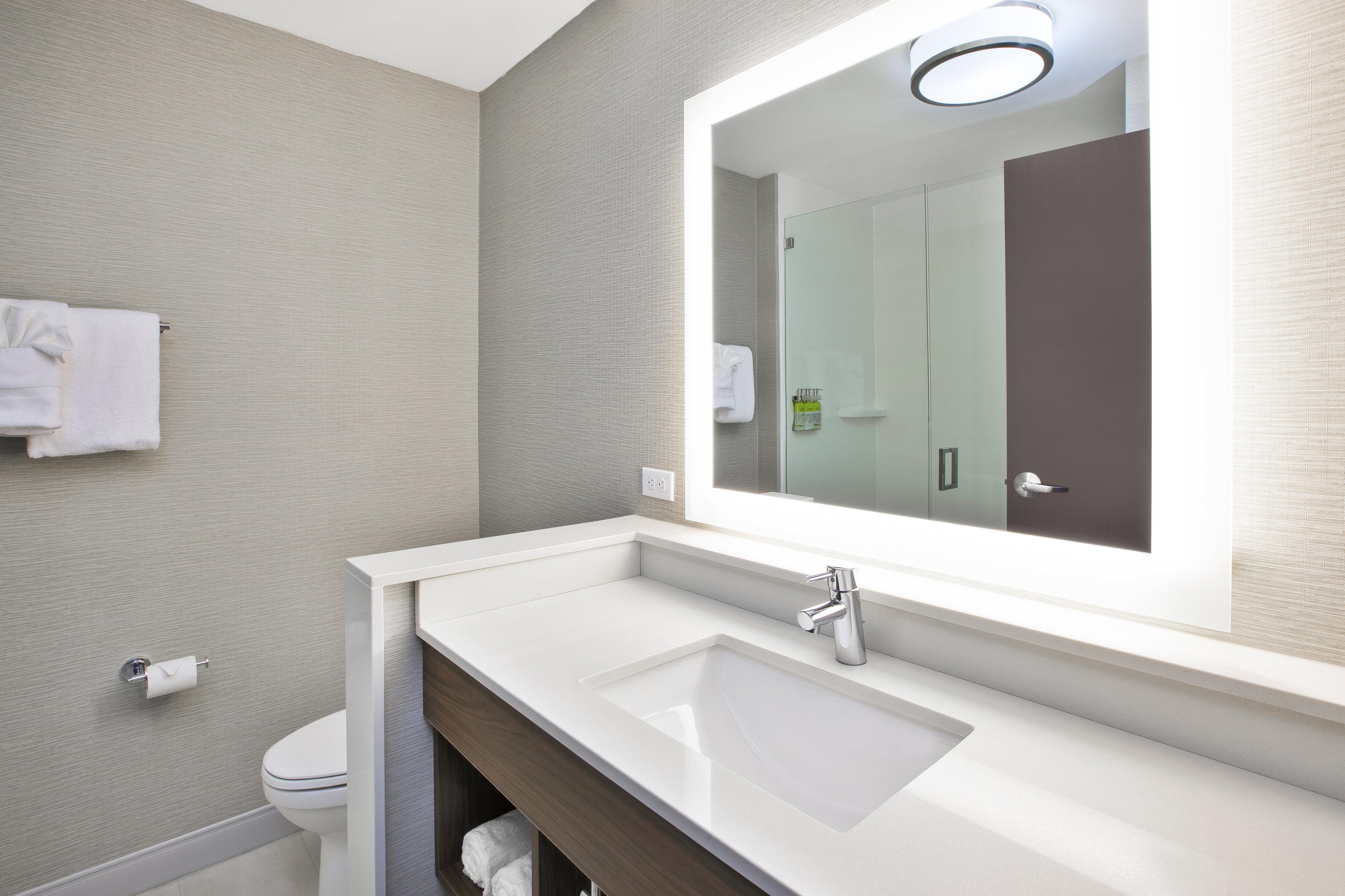 Holiday Inn Express & Suites Okemos - University Area By Ihg Экстерьер фото